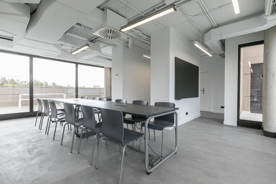 Micampus Madrid Sinesio Delgado Student Residence Luaran gambar