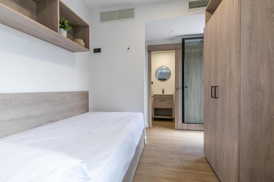 Micampus Madrid Sinesio Delgado Student Residence Luaran gambar