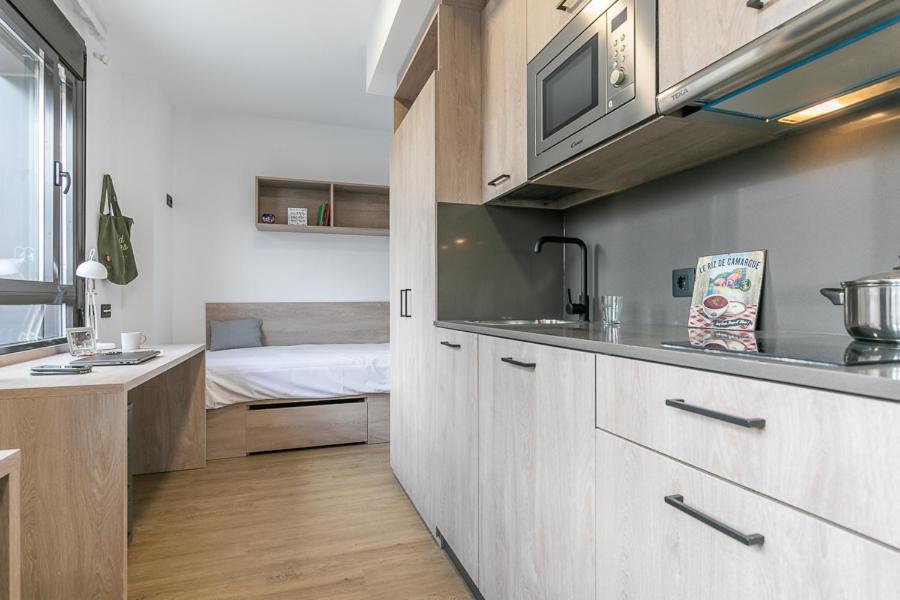 Micampus Madrid Sinesio Delgado Student Residence Luaran gambar
