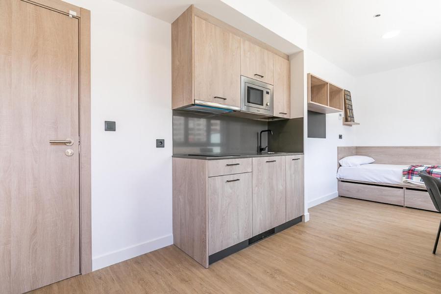 Micampus Madrid Sinesio Delgado Student Residence Luaran gambar