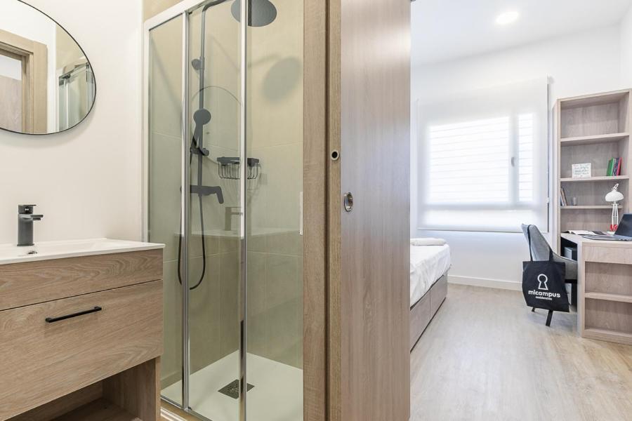 Micampus Madrid Sinesio Delgado Student Residence Luaran gambar