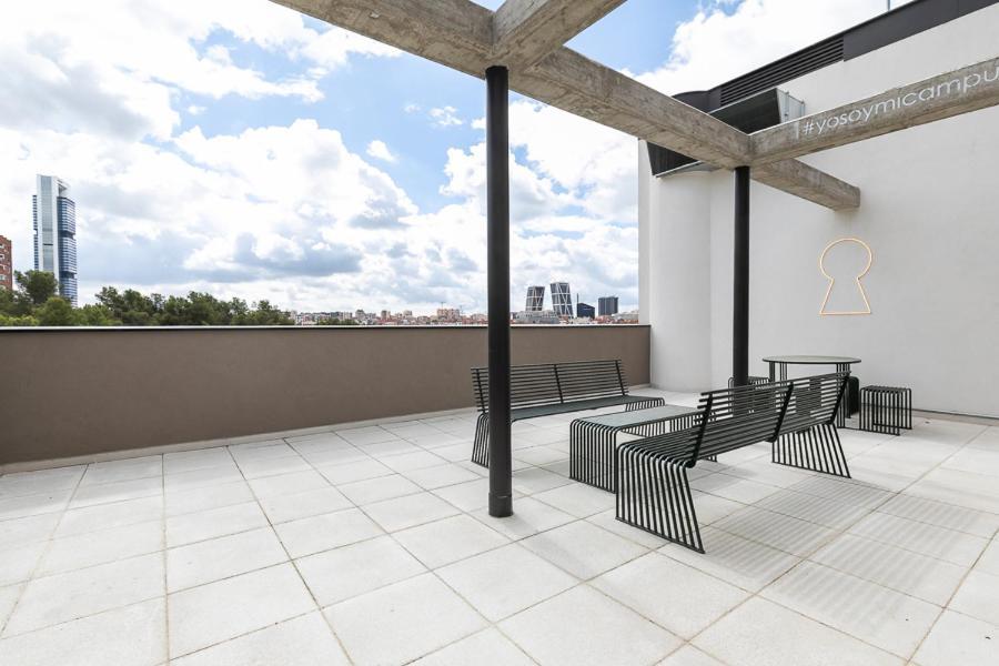 Micampus Madrid Sinesio Delgado Student Residence Luaran gambar